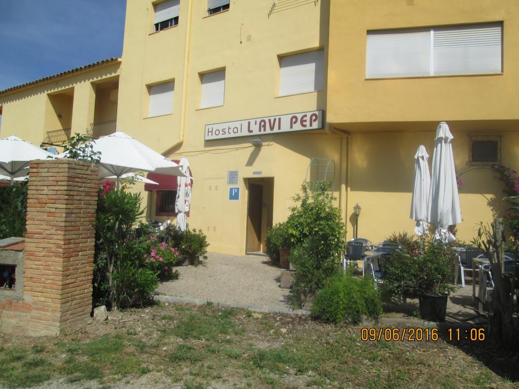 Pensio L'Avi Pep Hotel Saus Exterior photo